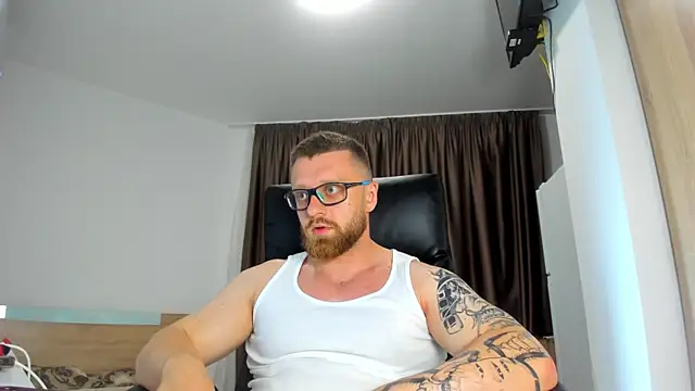 Findom guy online show from June 23, 2026, 7:23 pm