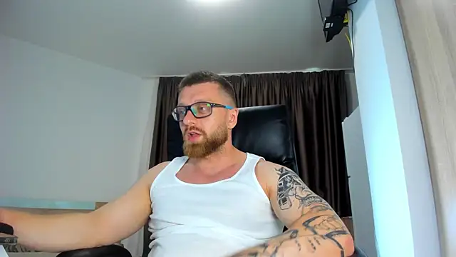 Findom guy online show from June 25, 2026, 4:34 pm