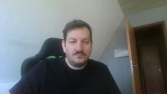 Golffahrer1982 online show from January 15, 2026, 11:35 am