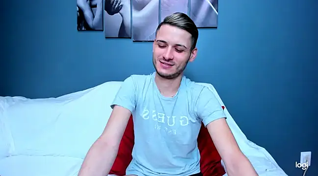 Snapshot of andboyfor6 chatting on January 19, 2025, 12:39 pm andboyfor6 online show from January 19, 2025, 12:39 pm