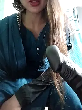 Snapshot of Noor_Darliing chatting on March 3, 2025, 3:11 pm Noor Darliing online show from March 3, 2025, 3:11 pm