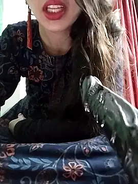 Snapshot of Noor_Darliing chatting on November 11, 2025, 4:35 pm Noor Darliing online show from November 11, 2025, 4:35 pm