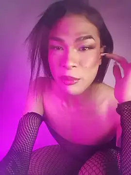 Snapshot of Victor-and-shelly chatting on November 30, 2025, 9:26 pm Victor-and-shelly online show from November 30, 2025, 9:26 pm