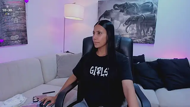 Snapshot of Ary_7 chatting on January 13, 2026, 11:36 am Ary 7 online show from January 13, 2026, 11:36 am