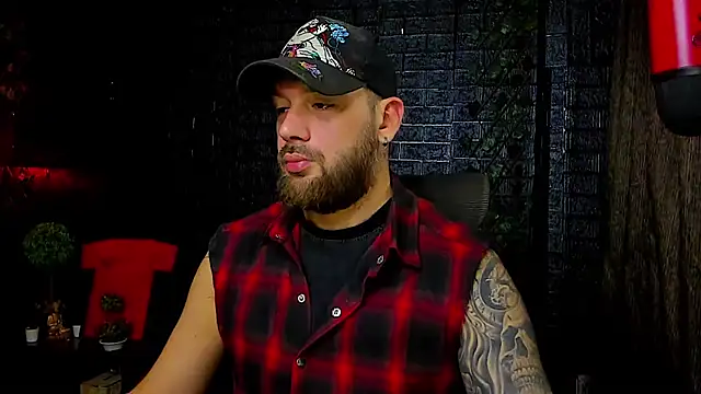 LexXHardy online show from October 18, 2025, 1:02 pm