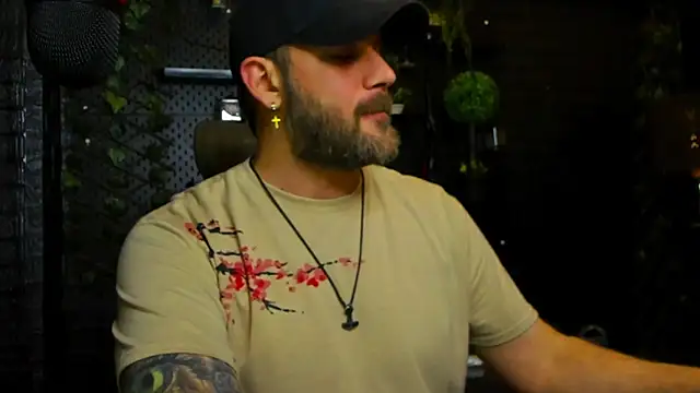 Snapshot of LexXHardy chatting on April 11, 2026, 2:41 am LexXHardy online show from April 11, 2026, 2:41 am