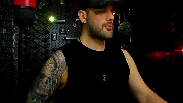 Snapshot of LexXHardy chatting on March 29, 2026, 10:55 pm LexXHardy online show from March 29, 2026, 10:55 pm