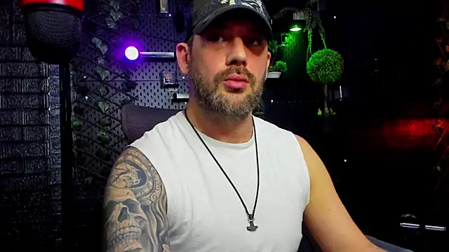 Snapshot of LexXHardy chatting on April 3, 2026, 3:51 pm LexXHardy online show from April 3, 2026, 3:51 pm