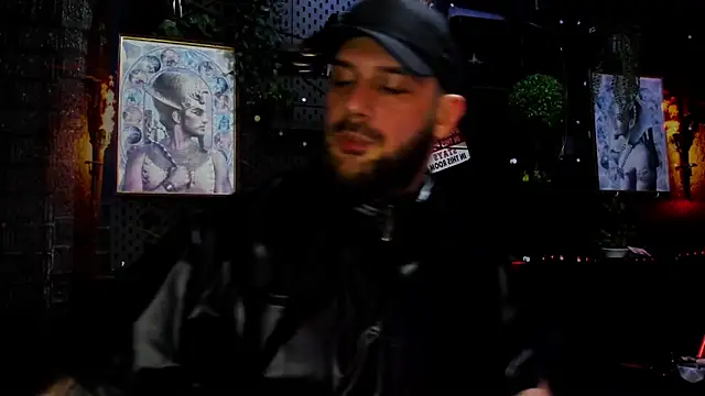 Snapshot of LexXHardy chatting on May 19, 2026, 1:56 am LexXHardy online show from May 19, 2026, 1:56 am
