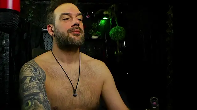 Snapshot of LexXHardy chatting on April 12, 2026, 12:41 pm LexXHardy online show from April 12, 2026, 12:41 pm