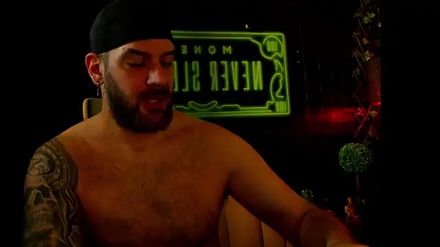 Snapshot of LexXHardy chatting on March 15, 2026, 10:33 am LexXHardy online show from March 15, 2026, 10:33 am