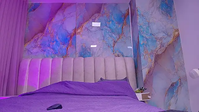  sex mia online show from March 18, 2026, 7:15 pm