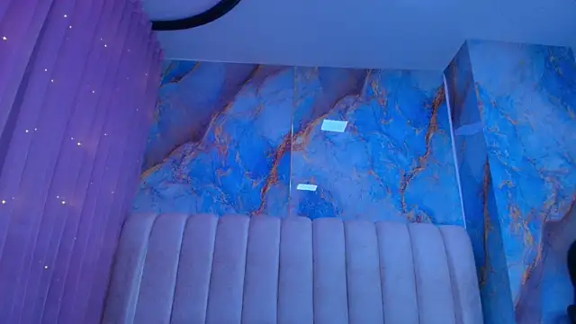  sex mia online show from May 26, 2026, 7:23 pm