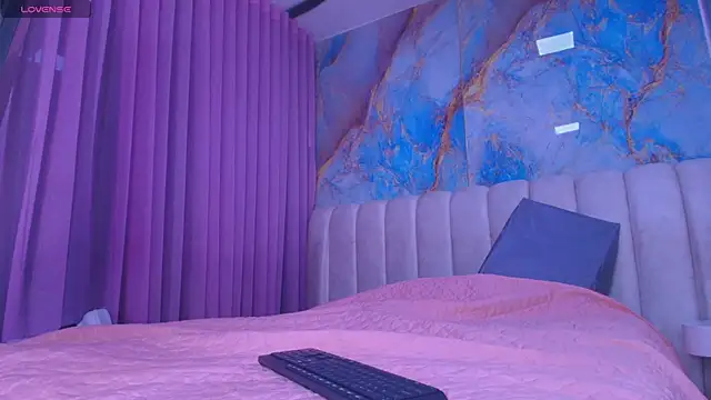  sex mia online show from April 29, 2026, 7:20 pm