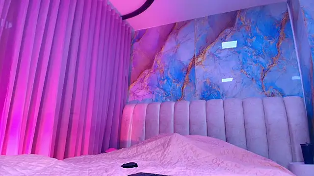  sex mia online show from April 28, 2026, 7:29 pm