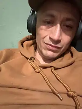 Snapshot of drew420downatsnap chatting on April 13, 2026, 6:56 pm drew420downatsnap online show from April 13, 2026, 6:56 pm