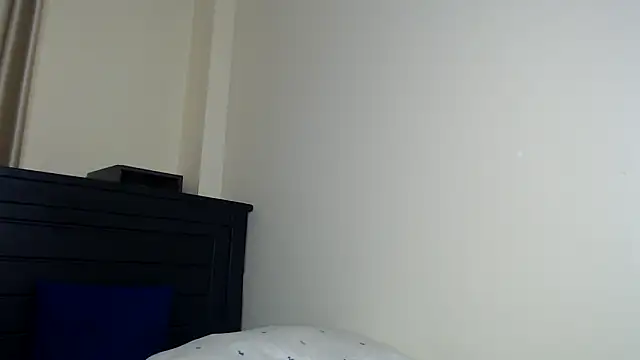 Snapshot of NIKKIE_LOVE chatting on February 7, 2026, 7:16 am NIKKIE LOVE online show from February 7, 2026, 7:16 am