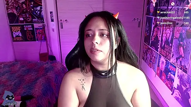 Snapshot of Emmachan19 chatting on March 3, 2025, 9:55 am Emmachan19 online show from March 3, 2025, 9:55 am