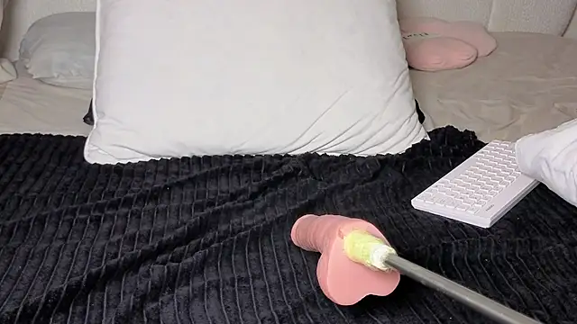 sexycabdy online show from April 13, 2026, 3:27 pm