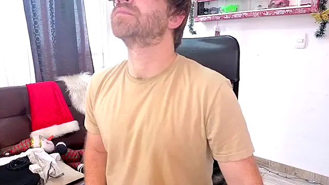 Snapshot of michacosio chatting on November 19, 2025, 7:25 pm michacosio online show from November 19, 2025, 7:25 pm