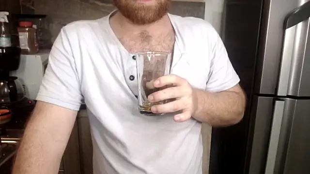 Snapshot of michacosio chatting on September 9, 2025, 7:34 pm michacosio online show from September 9, 2025, 7:34 pm