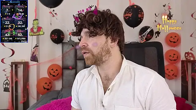 Snapshot of michacosio chatting on October 29, 2025, 8:30 pm michacosio online show from October 29, 2025, 8:30 pm