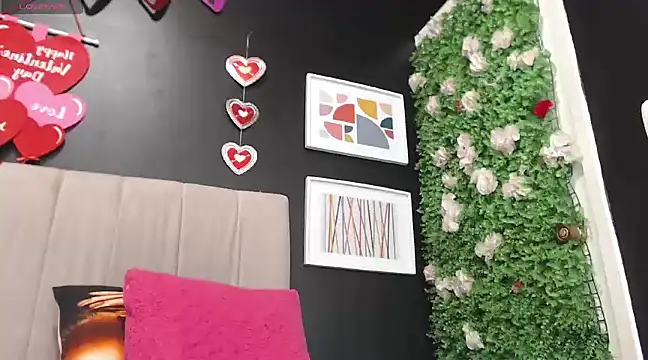 AngelitaWild  online show from February 18, 2025, 11:52 pm