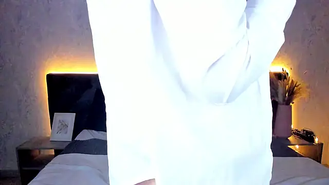 Linda Bryant online show from January 15, 2026, 12:58 am