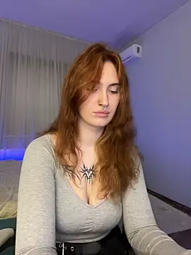 Snapshot of _Chlo__e chatting on November 9, 2025, 12:09 pm Chlo e online show from November 9, 2025, 12:09 pm