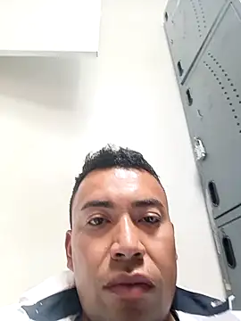 Snapshot of Diego_leon27 chatting on November 27, 2025, 6:52 pm Diego leon27 online show from November 27, 2025, 6:52 pm