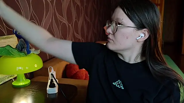 MiriamOr online show from March 11, 2026, 9:03 am