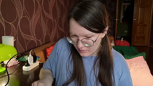 Snapshot of MiriamOr chatting on January 15, 2026, 9:34 am MiriamOr online show from January 15, 2026, 9:34 am