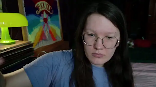 Snapshot of MiriamOr chatting on January 12, 2026, 8:43 am MiriamOr online show from January 12, 2026, 8:43 am