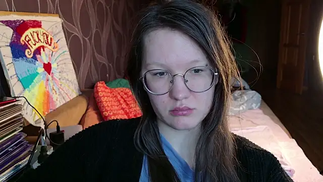 Snapshot of MiriamOr chatting on December 19, 2025, 8:27 am MiriamOr online show from December 19, 2025, 8:27 am