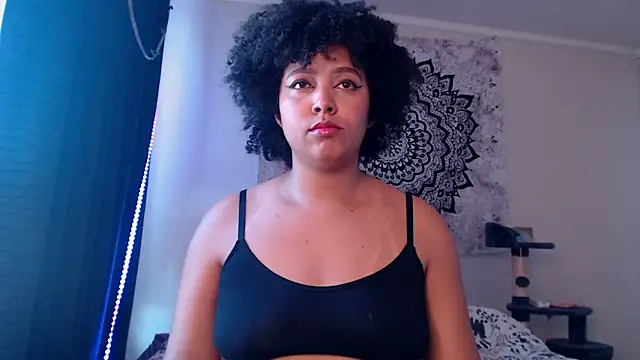 michell bling1 online show from February 4, 2025, 8:49 pm