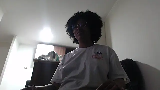 michell bling1 online show from December 14, 2025, 5:57 am