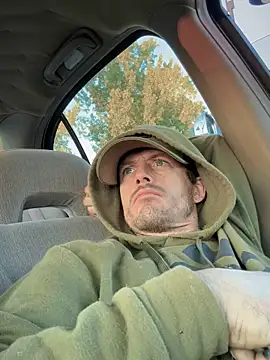 KBONE36 online show from October 2, 2025, 10:13 pm