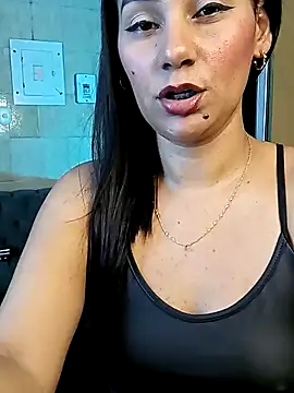 Leticia goddes online show from January 26, 2025, 9:40 pm