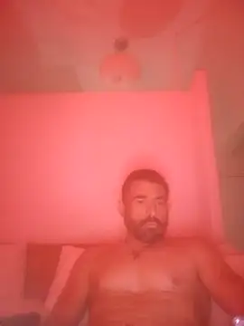 Snapshot of George21ek chatting on November 24, 2025, 1:38 am George21ek online show from November 24, 2025, 1:38 am