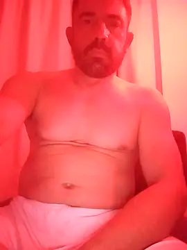 Snapshot of George21ek chatting on October 18, 2025, 8:33 pm George21ek online show from October 18, 2025, 8:33 pm