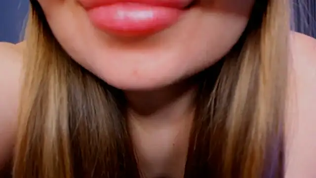 Snapshot of EllenMays chatting on March 4, 2025, 2:53 pm EllenMays online show from March 4, 2025, 2:53 pm