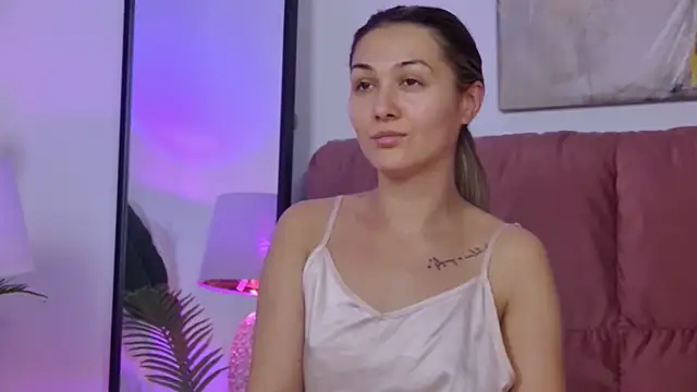 Snapshot of NicolLopeze chatting on September 24, 2025, 7:15 am NicolLopeze online show from September 24, 2025, 7:15 am