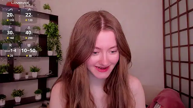 Snapshot of KateCuddle chatting on April 8, 2026, 2:35 am KateCuddle online show from April 8, 2026, 2:35 am