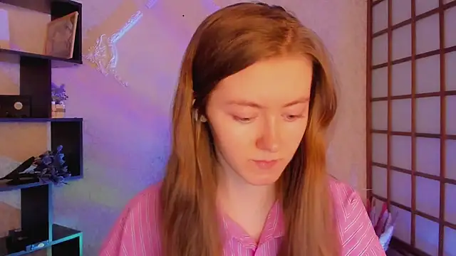 KateCuddle online show from February 26, 2025, 2:19 am