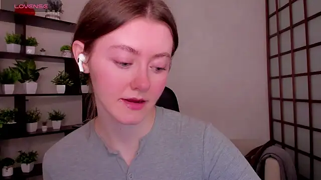 Snapshot of KateCuddle chatting on March 20, 2026, 2:01 am KateCuddle online show from March 20, 2026, 2:01 am