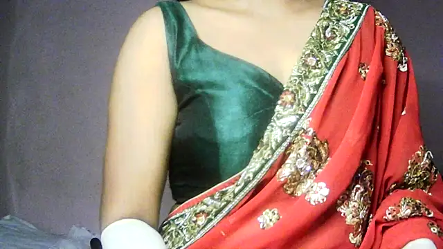 Snapshot of DAKSHA04 chatting on June 17, 2026, 4:17 pm DAKSHA04 online show from June 17, 2026, 4:17 pm