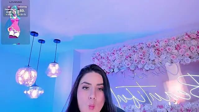 Snapshot of KendraClarkX chatting on April 10, 2026, 3:35 am KendraClarkX online show from April 10, 2026, 3:35 am