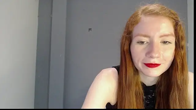 Snapshot of Ginger_giirl chatting on February 21, 2025, 11:10 pm Ginger giirl online show from February 21, 2025, 11:10 pm