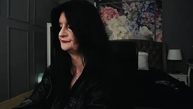 Snapshot of DomMelissaW chatting on September 29, 2025, 8:03 pm DomMelissaW online show from September 29, 2025, 8:03 pm