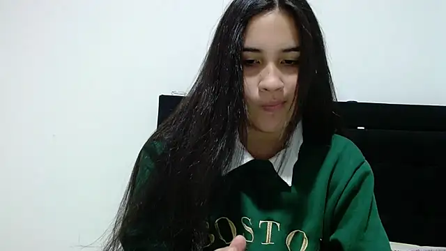 Snapshot of InocentHeaven1 chatting on September 11, 2025, 12:49 pm InocentHeaven1 online show from September 11, 2025, 12:49 pm